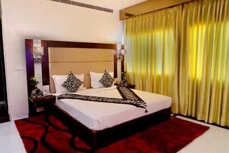 Hotel Bizzotel Gurgaon Exterior photo